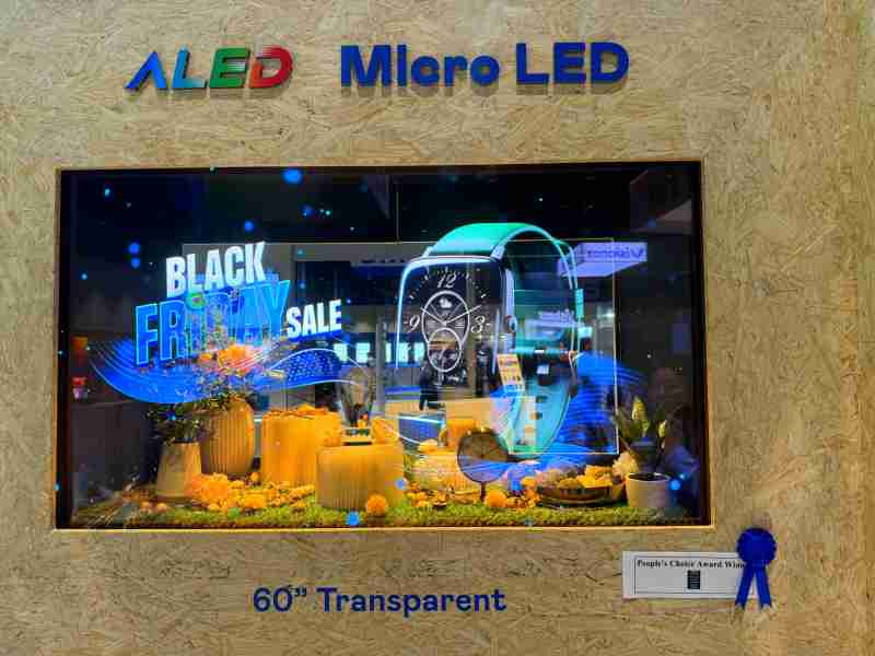 汇旺支付60吋高透明度Micro LED显示器获”最佳Micro LED技术应用奖”，，将Micro LED面板透明化之设计特性极致发挥，，，，以可扩展性无缝拼接技术打造，，，，具备600 nits全画面亮度、、大于60%穿透率及超过NTSC 110%的优异广色域表现，，可依需求灵活应用于各种场域